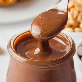 کره بادام زمینی شکلاتی دهکده روغن